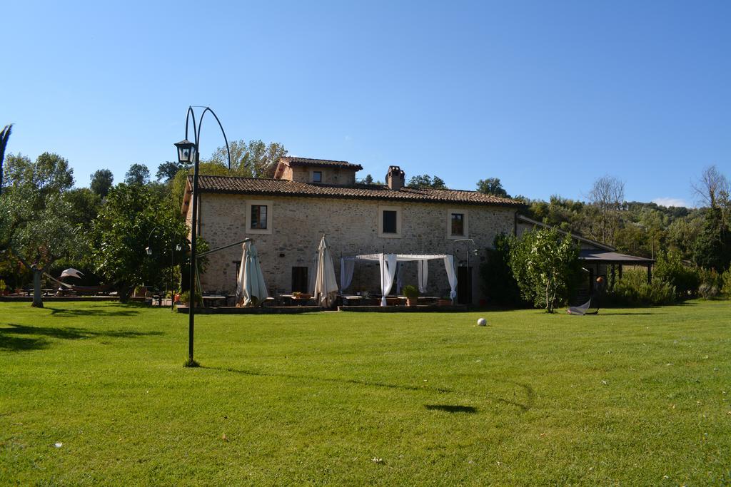 Locanda Rovicciano Castel Ritaldi Exterior photo